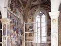 Bild 6 – Blick in den Chor mit dem Freskenzyklus von Gozzoli